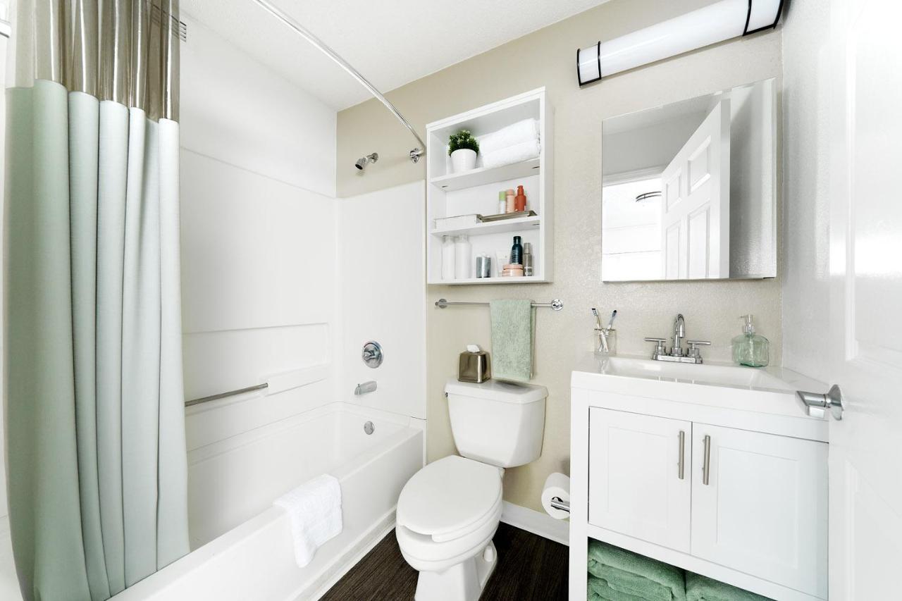 Intown Suites Extended Stay San Antonio Tx - Airport 외부 사진